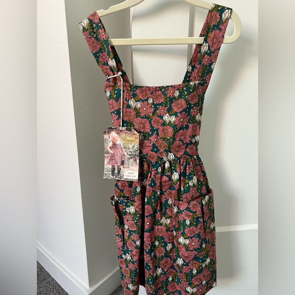 NWT Milkbarn floral apron dress organic linen size 2 -4
